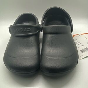 NWT Black Crocs size 6W/4M